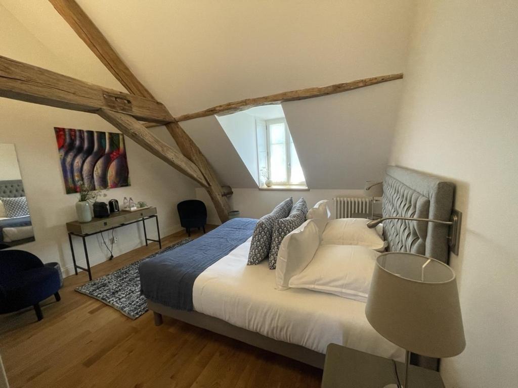 Manoir De Villamont Savigny-lès-Beaune Rum bild
